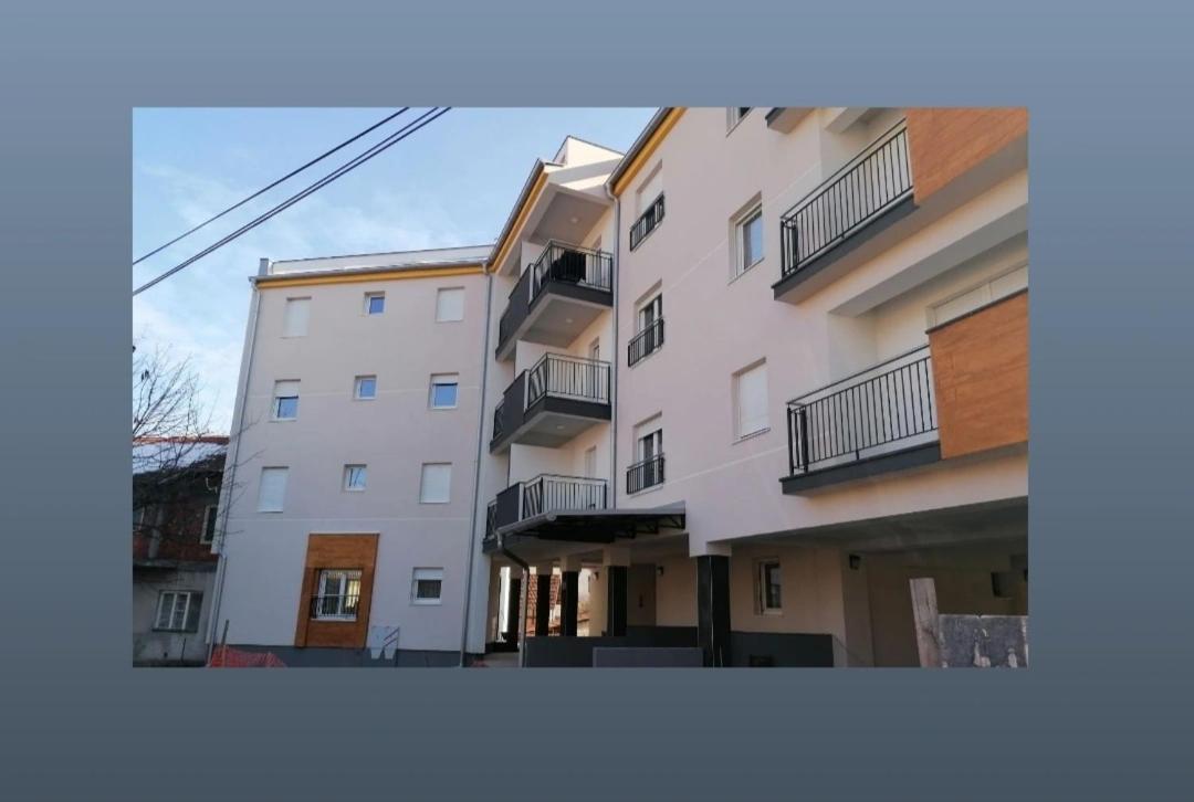 Apartmani S - Dsn 克拉列沃 外观 照片